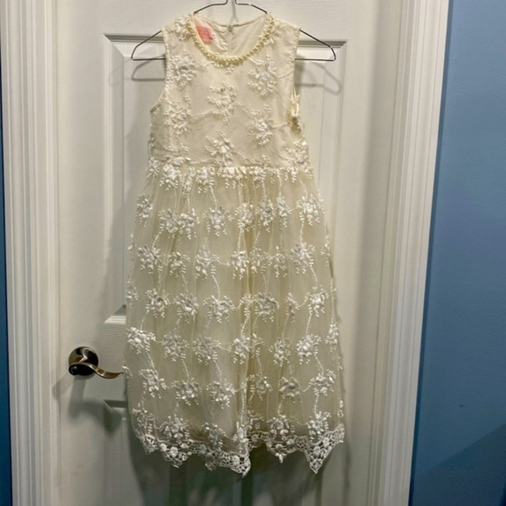 Girls ivory cream dress holiday embroidered size 8